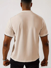 Polo Slim Fit à manches courtes pour hommes, avec un col classique et un motif à rayures verticales stylisé