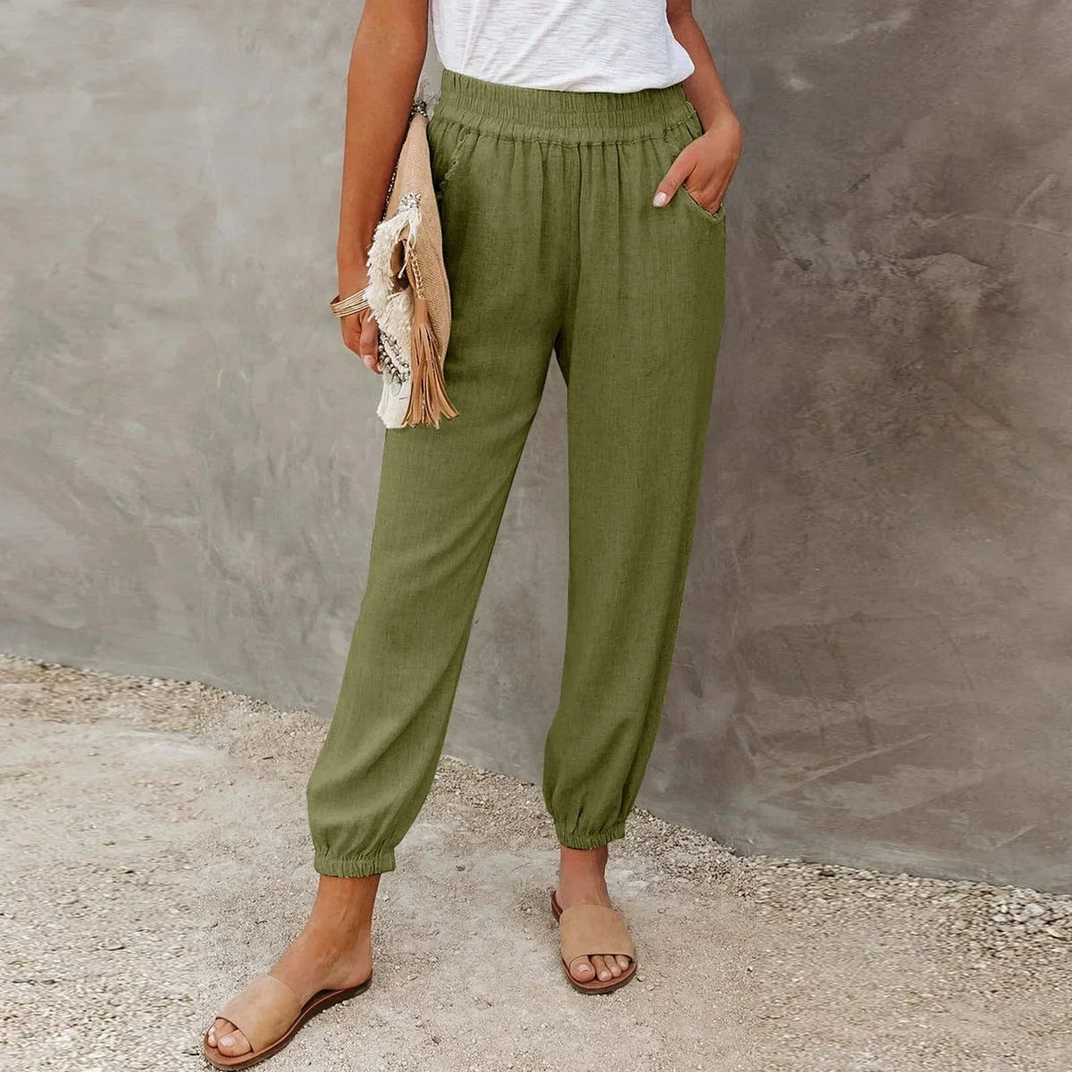 Pantalon léger et décontracté pour femmes avec ceinture élastique confortable - matière respirante et poches pratiques pour un confort quotidien