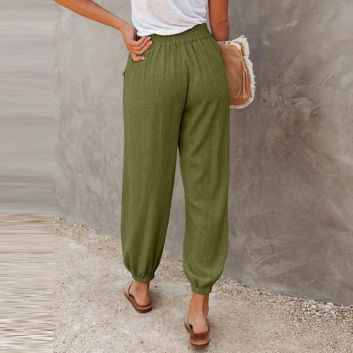 Pantalon léger et décontracté pour femmes avec ceinture élastique confortable - matière respirante et poches pratiques pour un confort quotidien