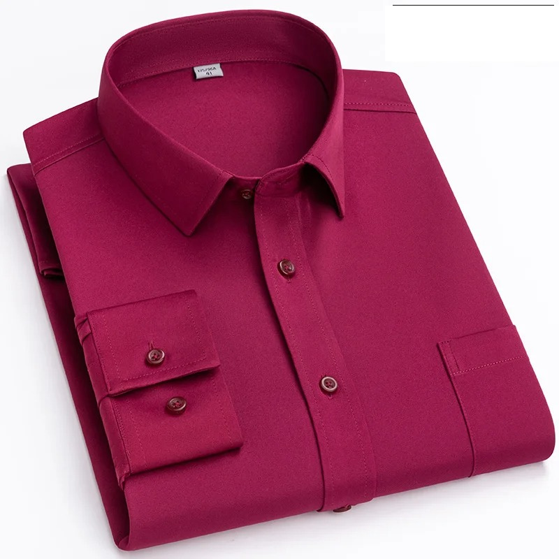 Chemise classique pour homme à manches longues avec poche sur la poitrine
