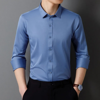 Camisole de corte ajustée pour homme avec mangas largas et cierre de botones