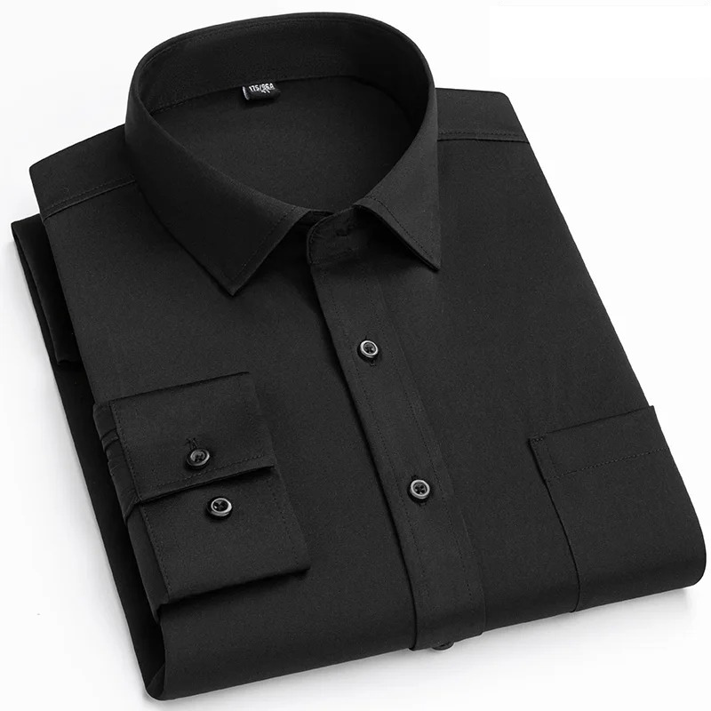 Chemise classique pour homme à manches longues avec poche sur la poitrine