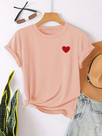 T-shirt élégant et décontracté pour femmes avec un joli cœur - top en coton doux pour un confort quotidien