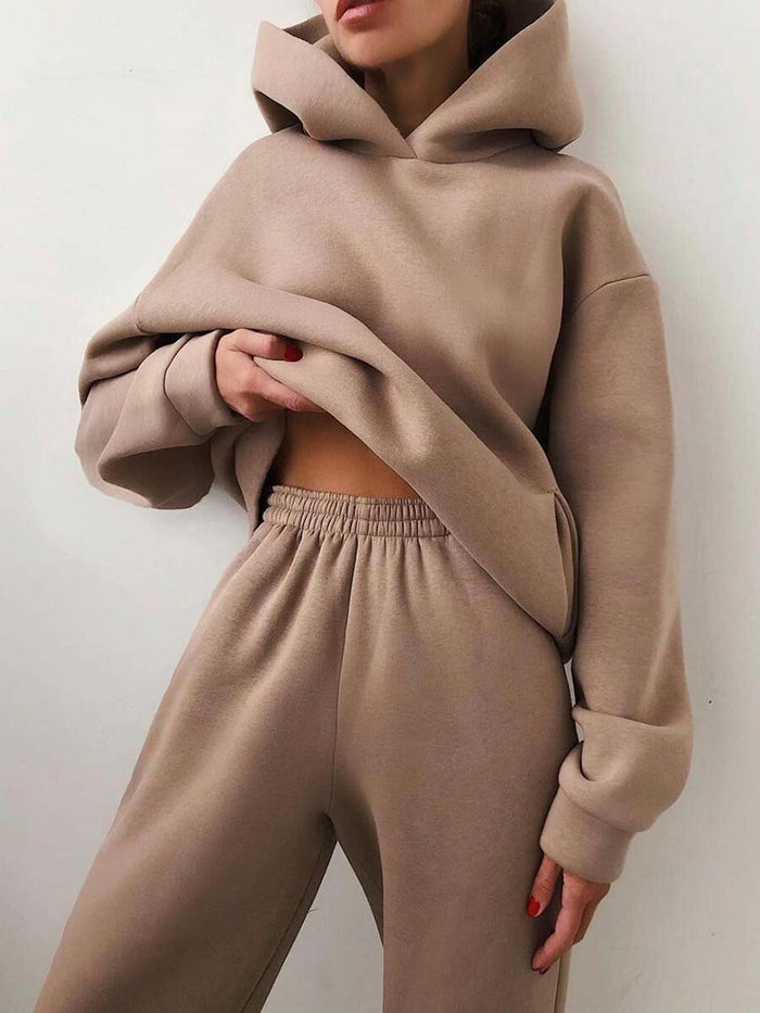 Confort ultime : ensemble de jogging surdimensionné 2 pièces avec sweat à capuche et pantalon de survêtement pour un look moderne