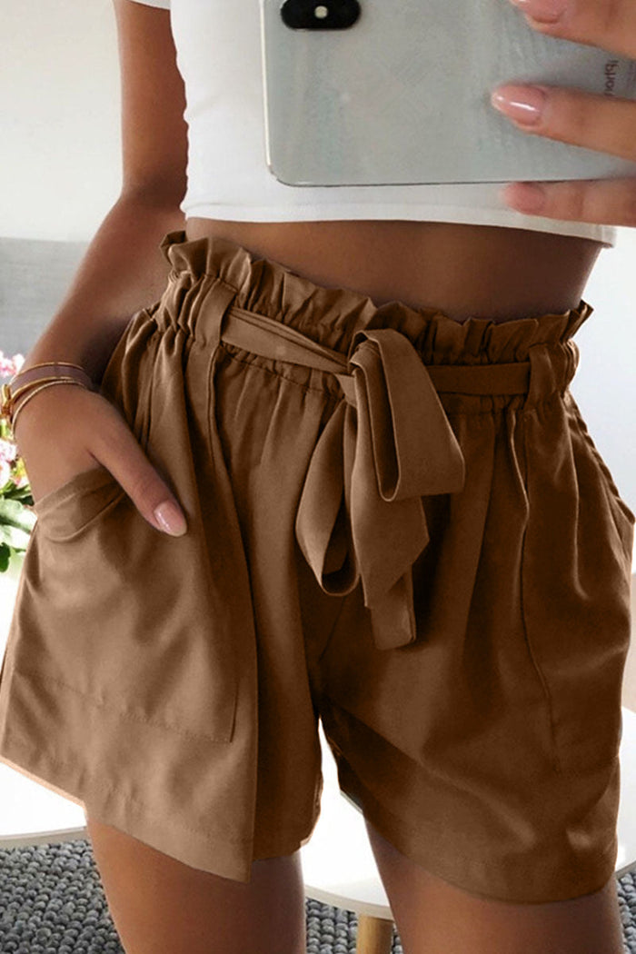 Shorts décontractés pour femmes avec ceinture élégante