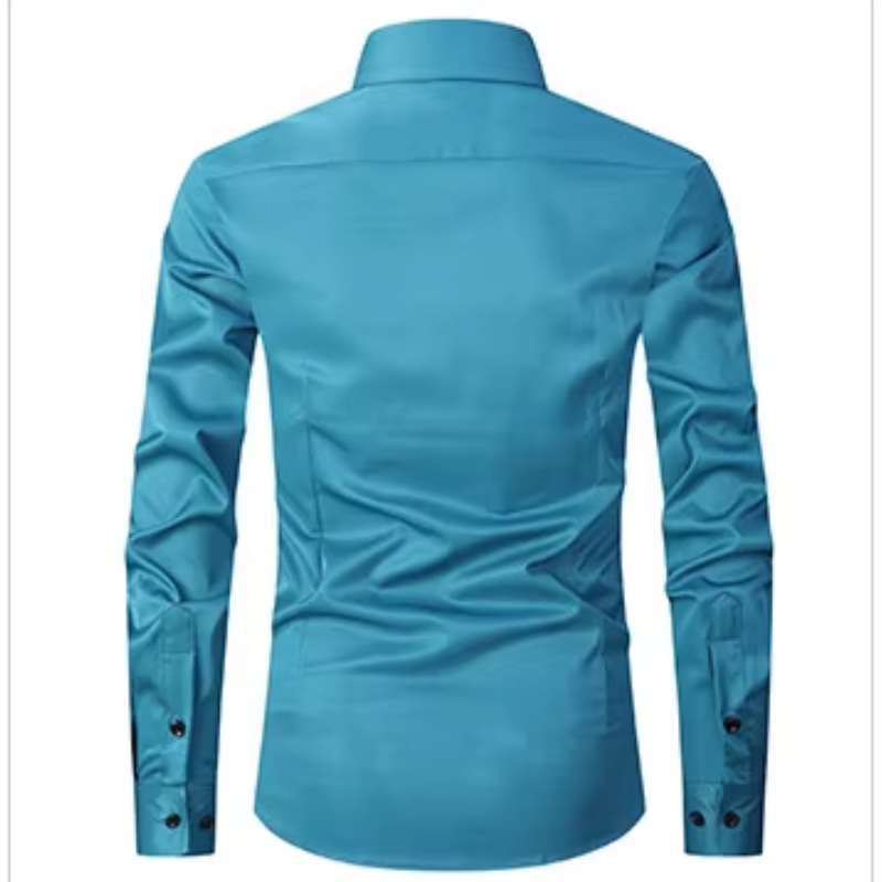 Camisole de corte masculine slim avec boutons de contraste et mangas largas