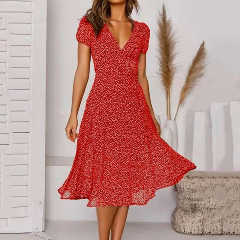 Robe d'été élégante avec col en V flatteur
