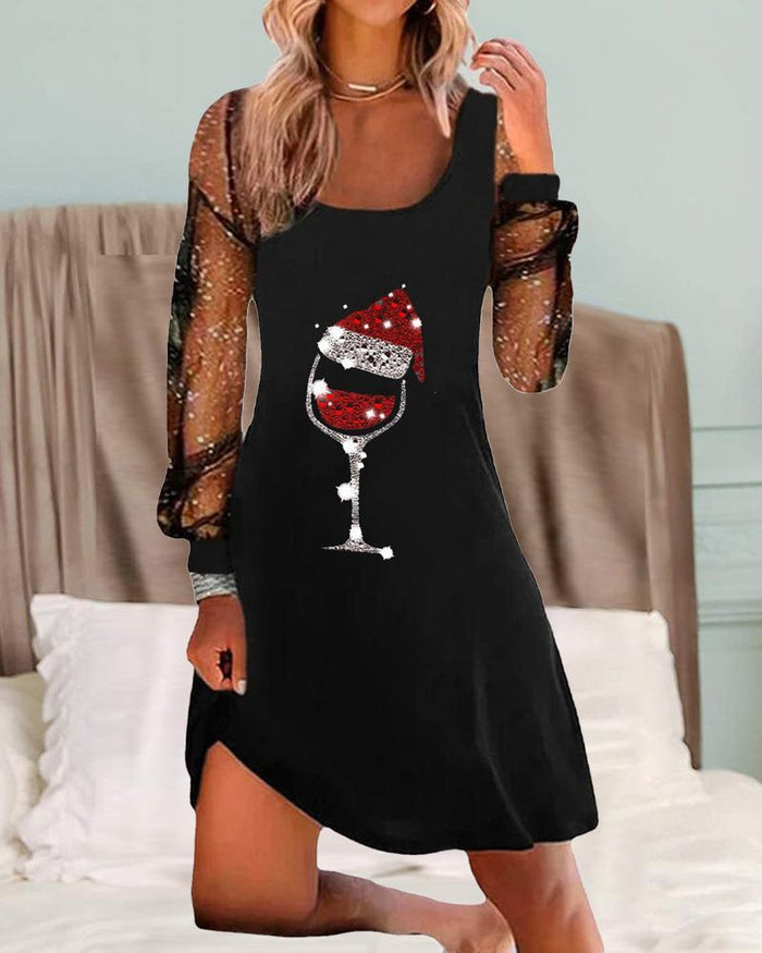 Robe chic pour femmes avec impression stylisée de verre de vin
