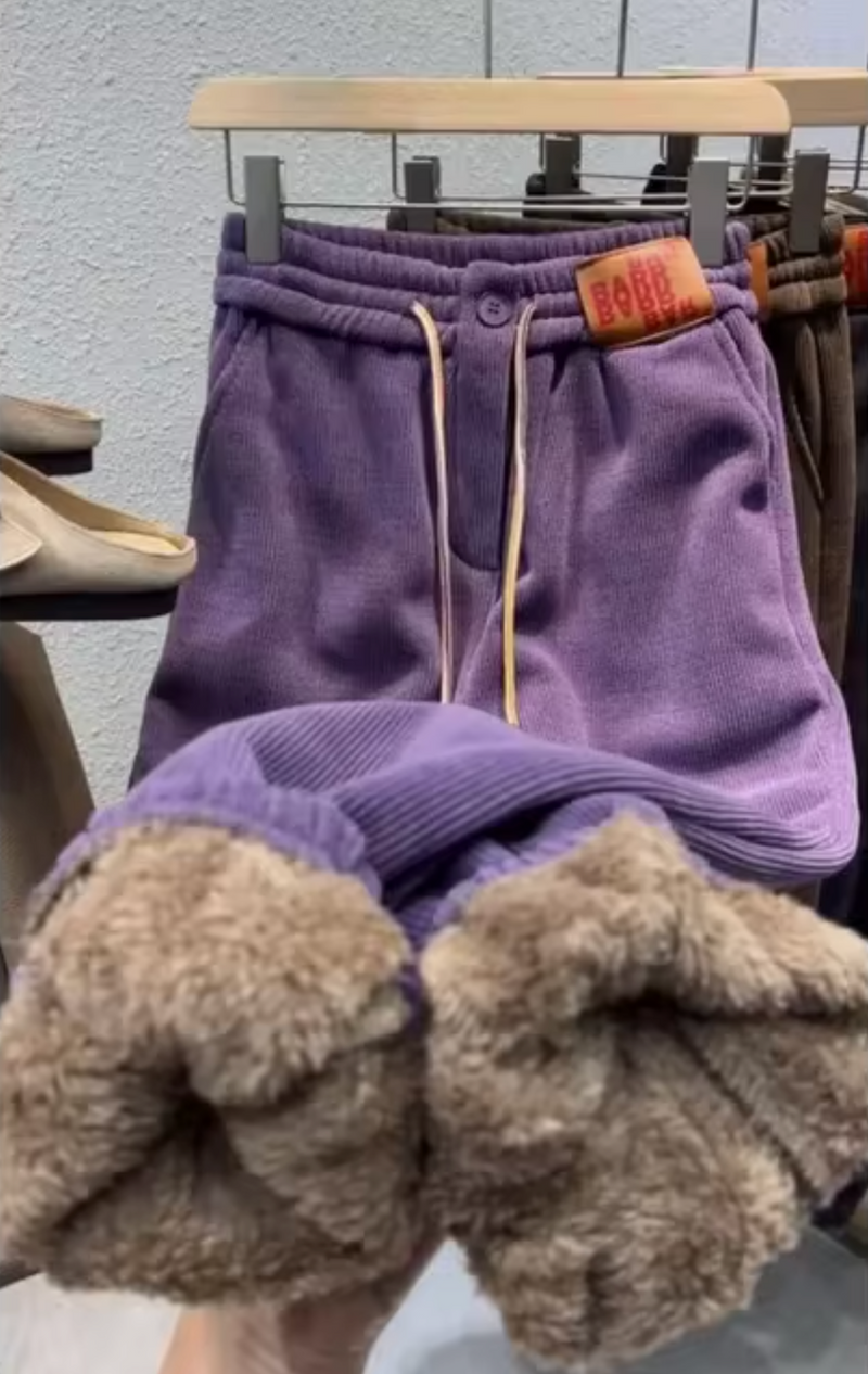 Short de jogging pour femmes avec doublure en polaire pour le confort et le style
