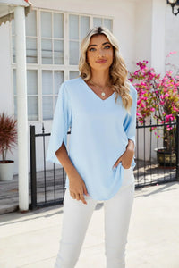 Chemisier élégant à col en V pour femmes - haut décontracté stylé et confortable pour toutes les occasions