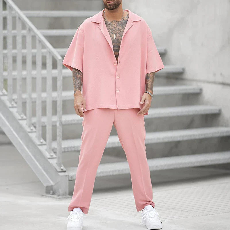 Ensemble décontracté pour hommes avec chemise ample et pantalon confortable