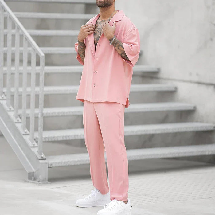 Ensemble décontracté pour hommes avec chemise ample et pantalon confortable