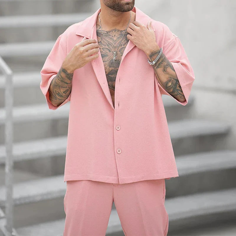 Ensemble décontracté pour hommes avec chemise ample et pantalon confortable