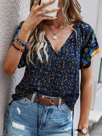 Chemisier élégant à motifs floraux pour femmes - top d'été léger et confortable pour un look élégant