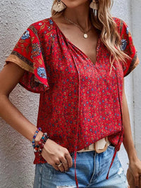 Chemisier élégant à motifs floraux pour femmes - top d'été léger et confortable pour un look élégant