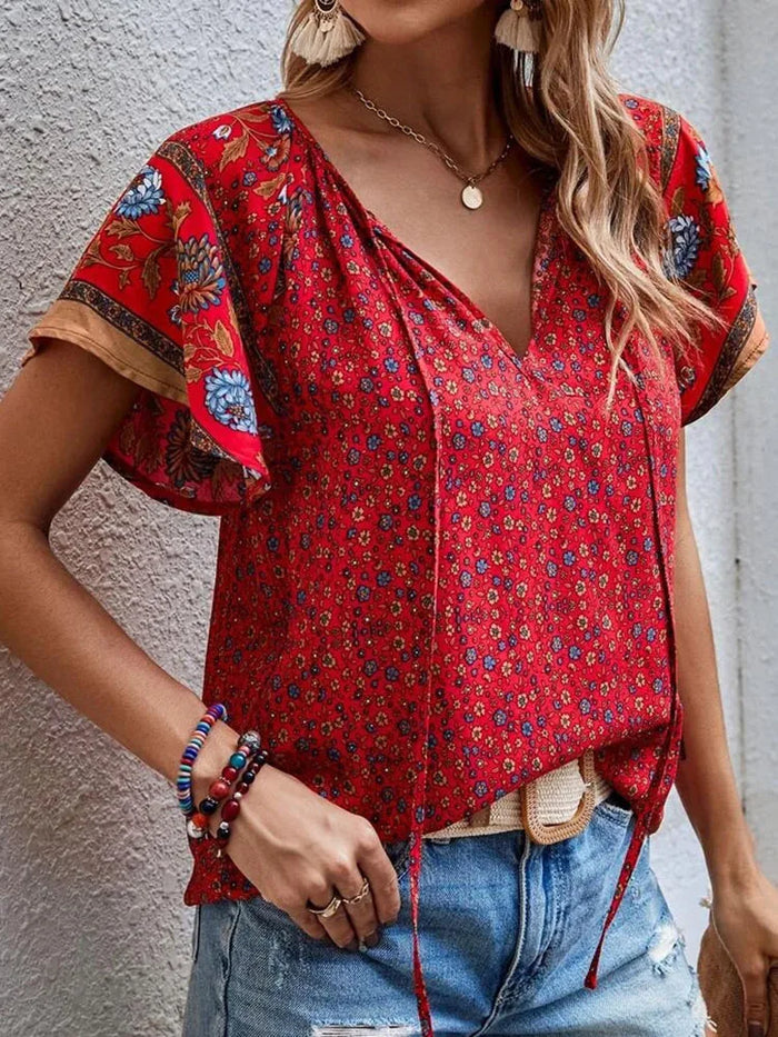 Chemisier élégant à motifs floraux pour femmes - top d'été léger et confortable pour un look élégant