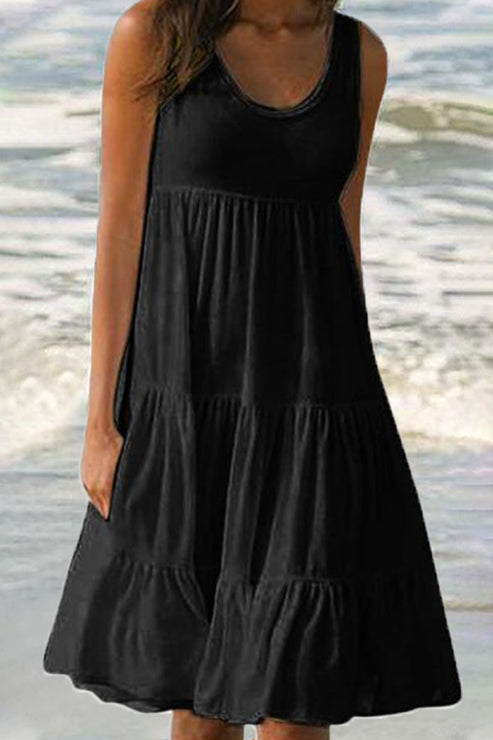 Robe chic et tendance en patchwork solide avec jupe en plusieurs couches et col rond