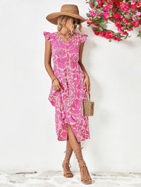 Robe féminine chic à imprimé floral avec col en V, manches capuchon volantes et ourlet asymétrique élégant en ligne A