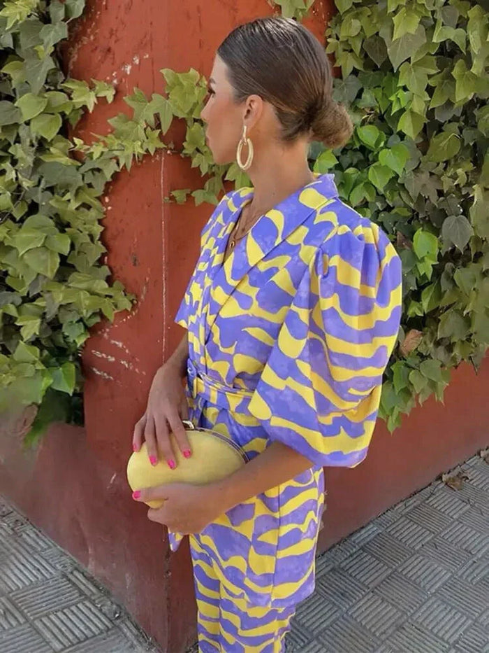 Eva | Ensemble chic avec manches bouffantes et col luxueux pour un look élégant