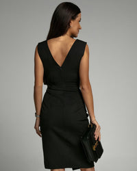 Robe élégante à col en V et fendue pour un look sophistiqué - Nelly