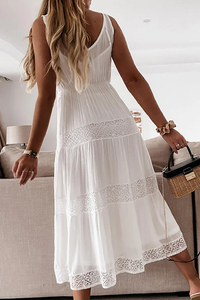 Robe chic en dentelle unie à col en V - Style élégant et intemporel