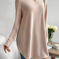 Light Beige Long Sleeve Top for Women - Stylish Casual T-Shirt with Curved Zoom