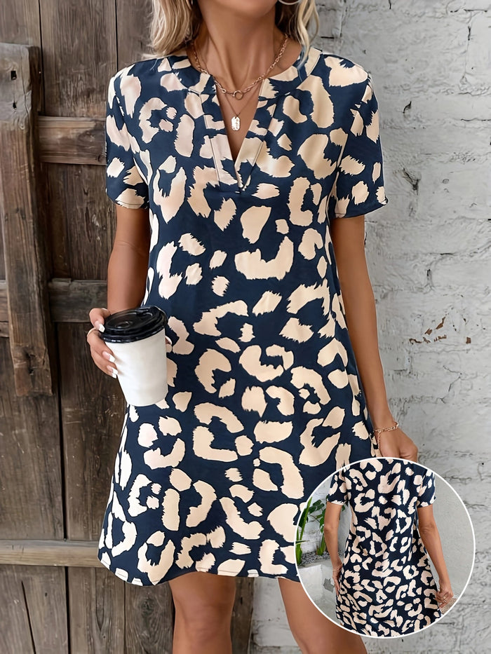 Robe chic à col en V pour femmes avec manches courtes et imprimé léopard