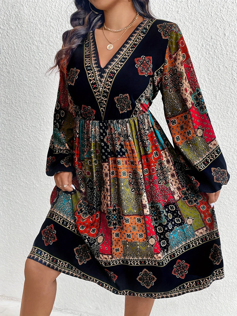 Robe longue bohémienne femme - décolleté en V avec patchwork paisley - manches longues fluide et élégante