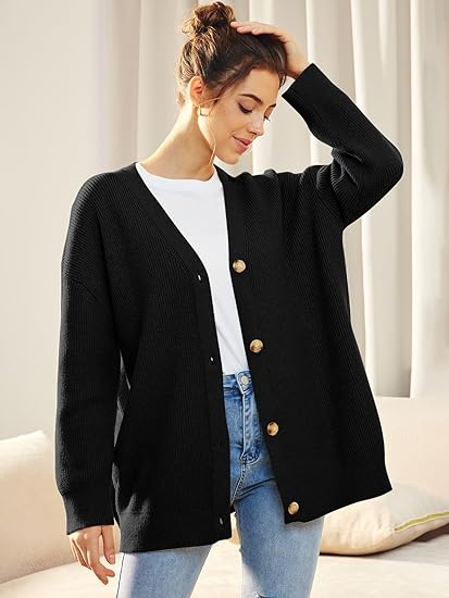 Cardigan surdimensionné pour femmes avec col en V et fermeture à boutons pour un look élégant et confortable