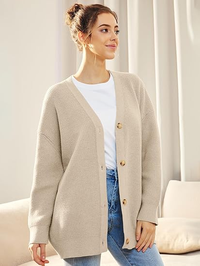 Cardigan surdimensionné pour femmes avec col en V et fermeture à boutons pour un look élégant et confortable