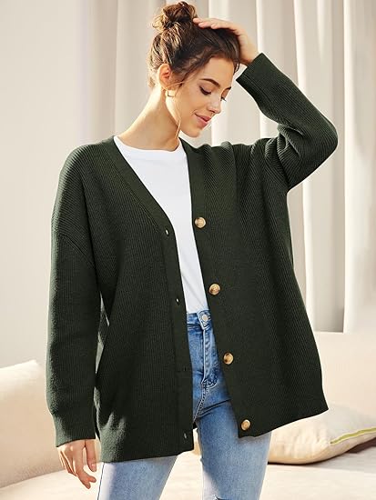 Cardigan surdimensionné pour femmes avec col en V et fermeture à boutons pour un look élégant et confortable