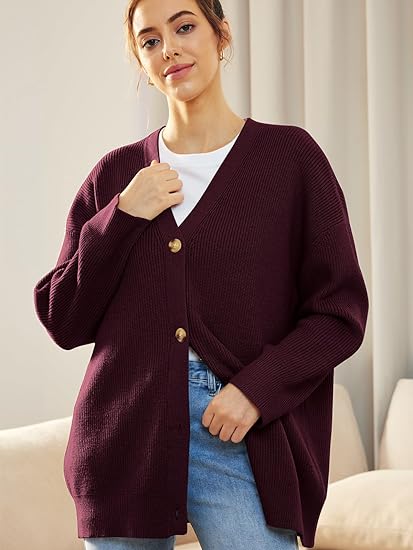Cardigan surdimensionné pour femmes avec col en V et fermeture à boutons pour un look élégant et confortable