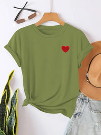 T-shirt élégant et décontracté pour femmes avec un joli cœur - top en coton doux pour un confort quotidien