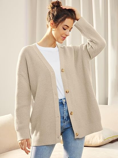 Cardigan surdimensionné pour femmes avec col en V et fermeture à boutons pour un look élégant et confortable