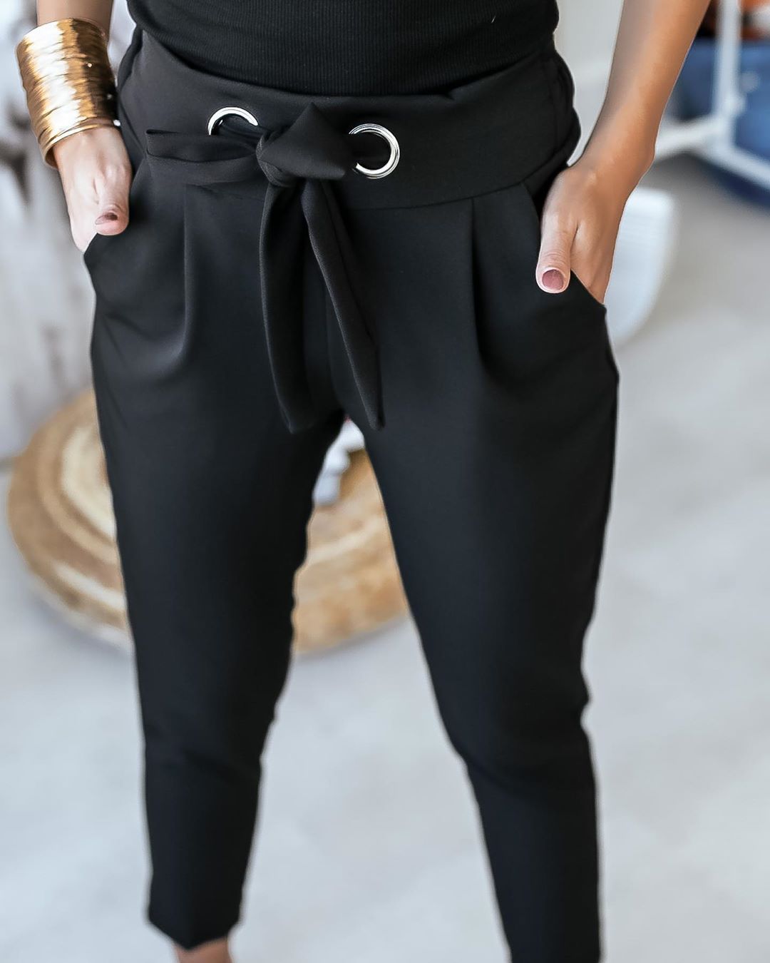 Pantalon taille haute pour femme - un bas décontracté, élégant et polyvalent