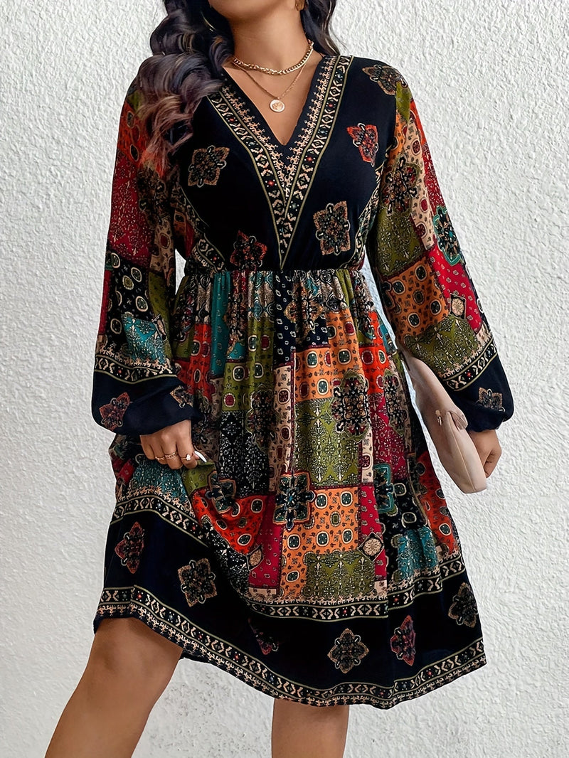 Robe longue bohémienne femme - décolleté en V avec patchwork paisley - manches longues fluide et élégante