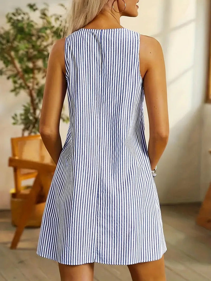 Élégante robe sans manches à rayures, poches et encolure ronde - Vera