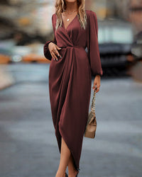 Robe élégante à col en V et manches lanternes pour femmes