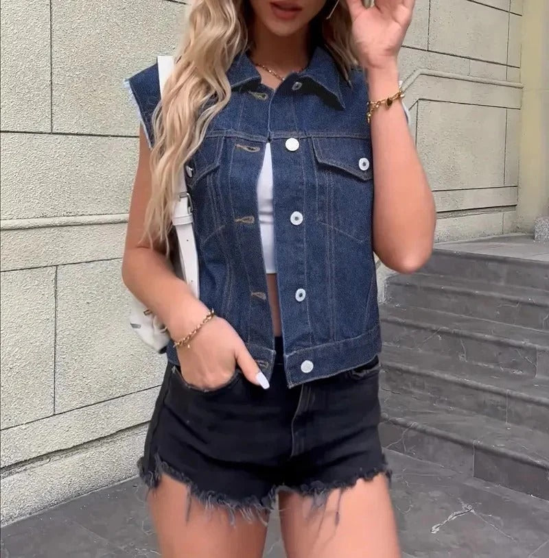 Élégant cardigan sans manches en denim pour femmes avec poches pratiques - Hedwig