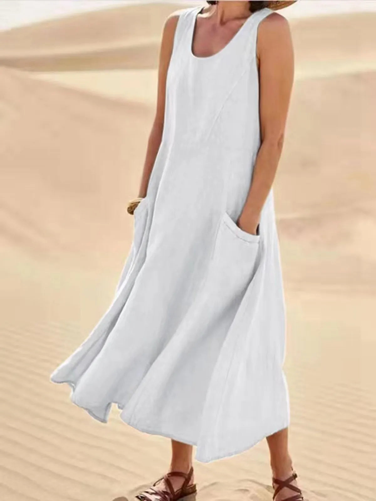 Chemisier féminin élégant sans manches et ample pour un look stylé
