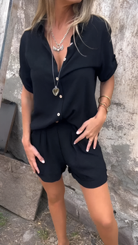 Ensemble d'été 2 pièces pour femmes avec chemise décontractée et short - coupe aérée et confortable pour les journées décontractées