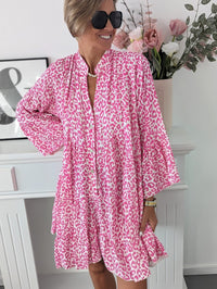 Élégante mini-robe Rosalinda à manches longues et col en V pour un look élégant