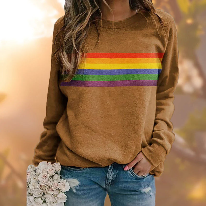 Pull élégant et féminin avec une encolure ronde confortable