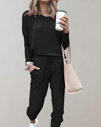 Ensemble confortable de vêtements d'intérieur pour femmes, composé d'un haut et d'un pantalon douillets, pour une décontraction optimale