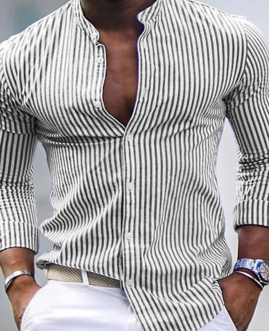 Camisole masculine classique à rayures pour un style élégant et intemporel