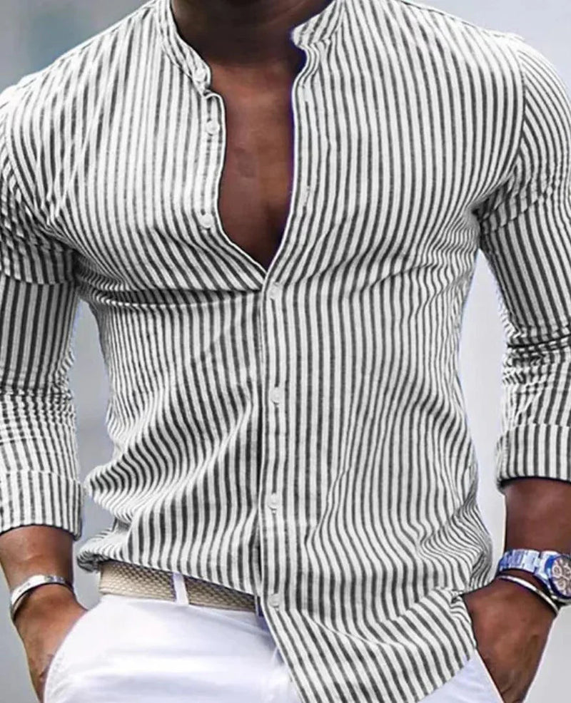 Camisole masculine classique à rayures pour un style élégant et intemporel