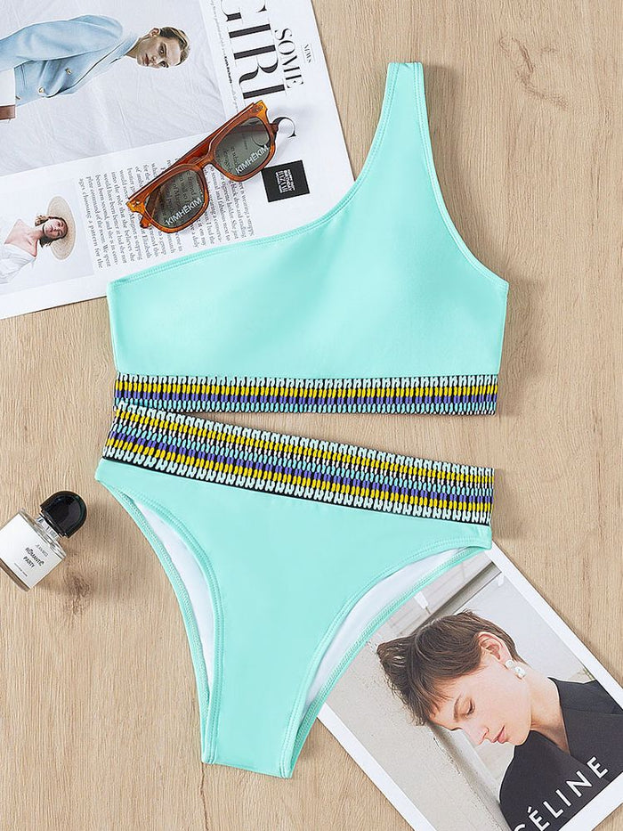 Ensemble de bikini à une épaule pour femmes, tendance et élégant