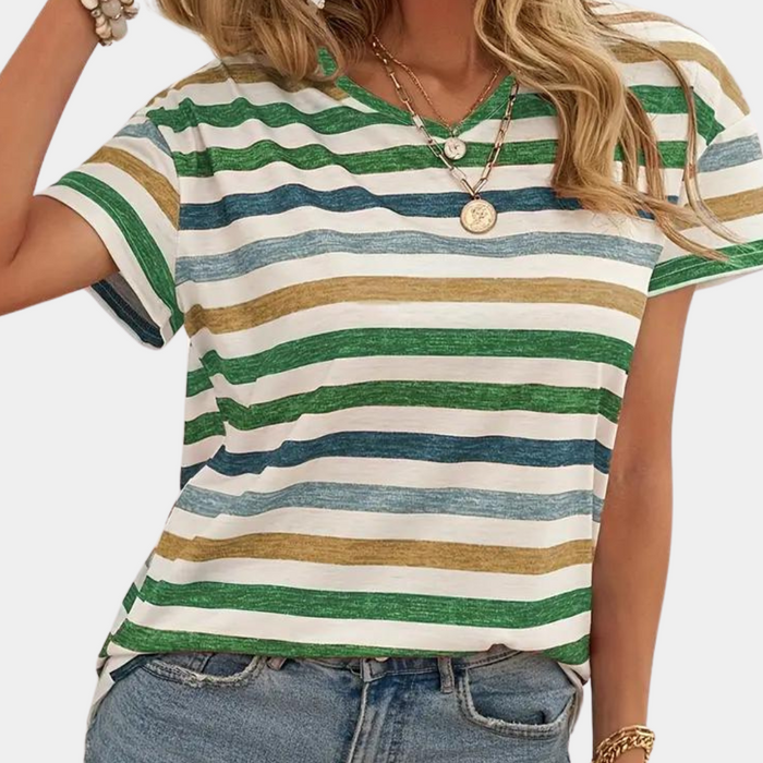 Chemise pour femmes à rayures élégantes, légère et confortable, à la coupe décontractée, à porter tous les jours.