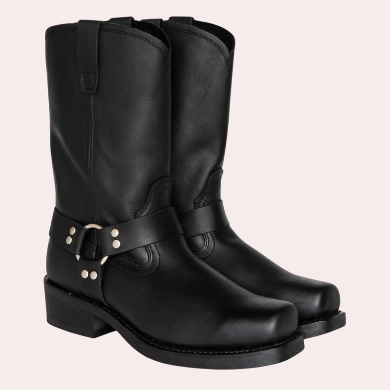 Des bottes de cow-boy élégantes pour un look robuste