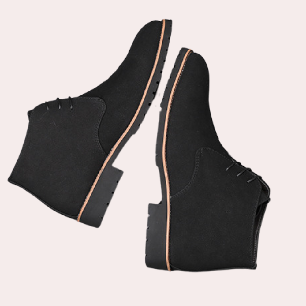 Chaussures de luxe élégantes pour l'homme sophistiqué